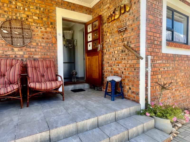 3 Bedroom Property for Sale in Fraaiuitsig Western Cape